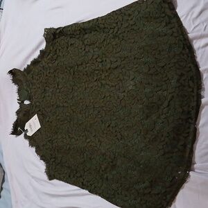 Lace Sleeveless Blouse